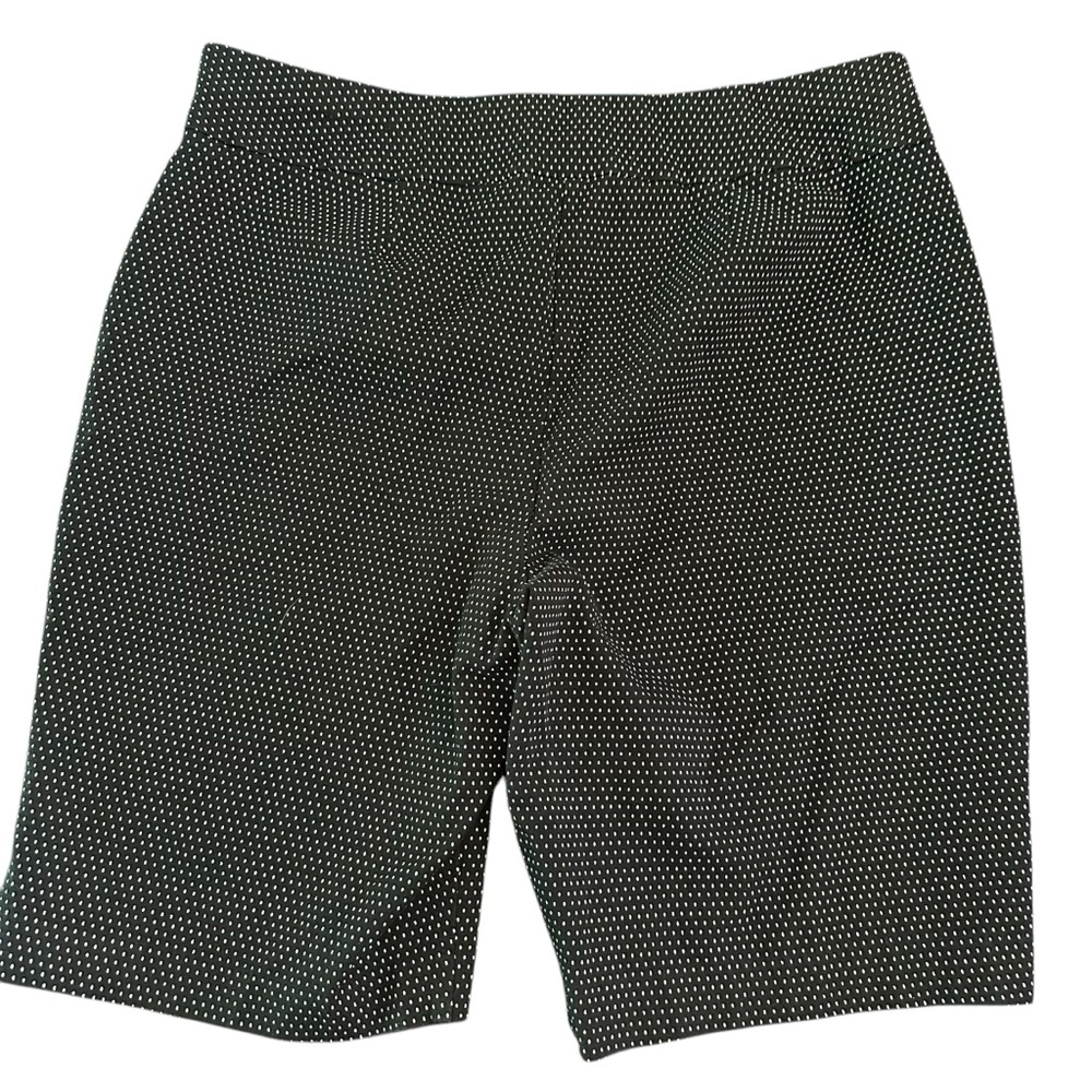 Chico’s So Slimming Sz2.5 U.S. 12/14 Black Polka Dot Pull Up Shorts